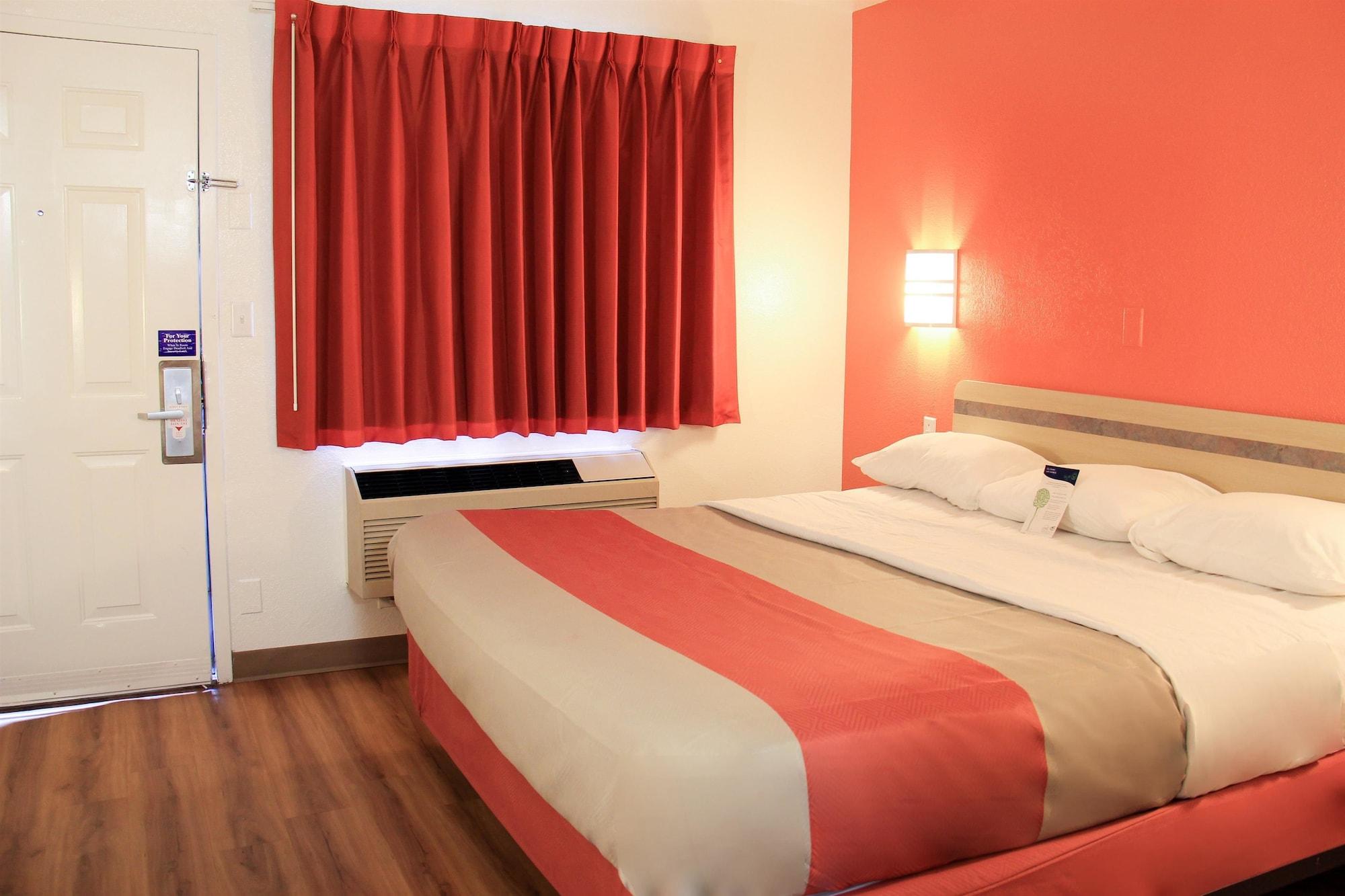 Motel 6-Enfield, Ct - Hartford Eksteriør billede