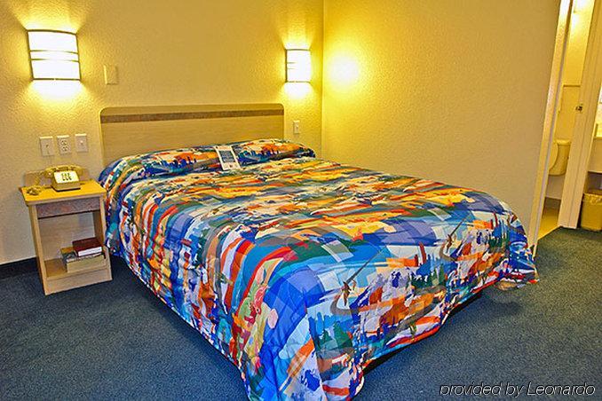 Motel 6-Enfield, Ct - Hartford Eksteriør billede